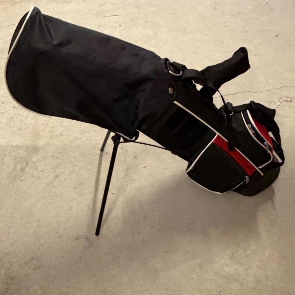 Nitro Blaster Junior Golf Bag and 16 Degree Driver Set Black Red with Headcover - Picture 11 of 16
